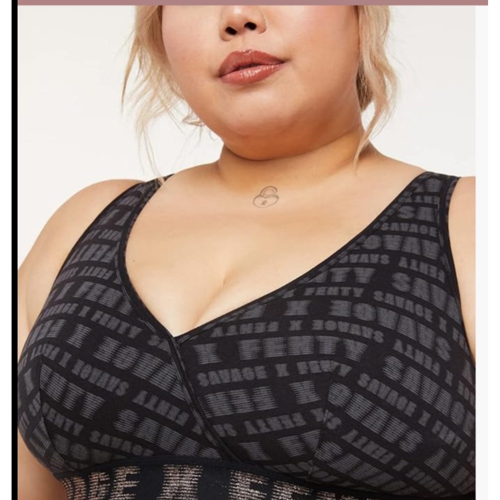 Savage‎ X Fenty [ 1X ] Cross Over V Neck Wireless Bralette Grey Black Coquette